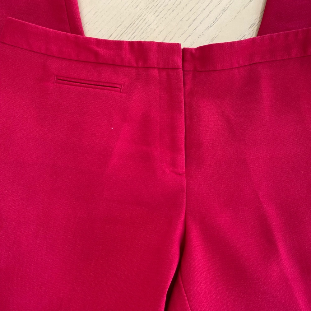 Red ankle pants - Picture 3 of 3